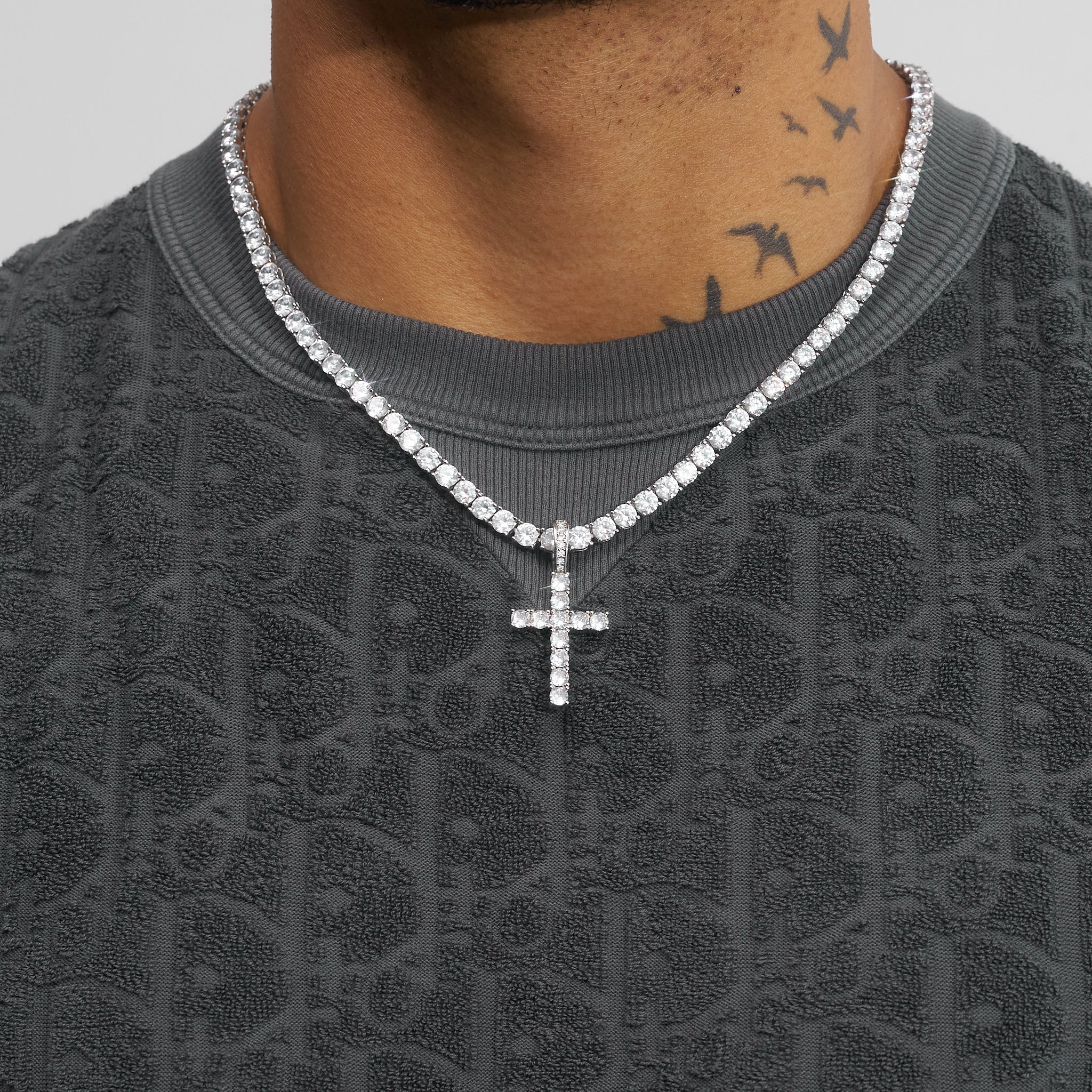 Diamond Cross Pendant - White Gold - Image 4
